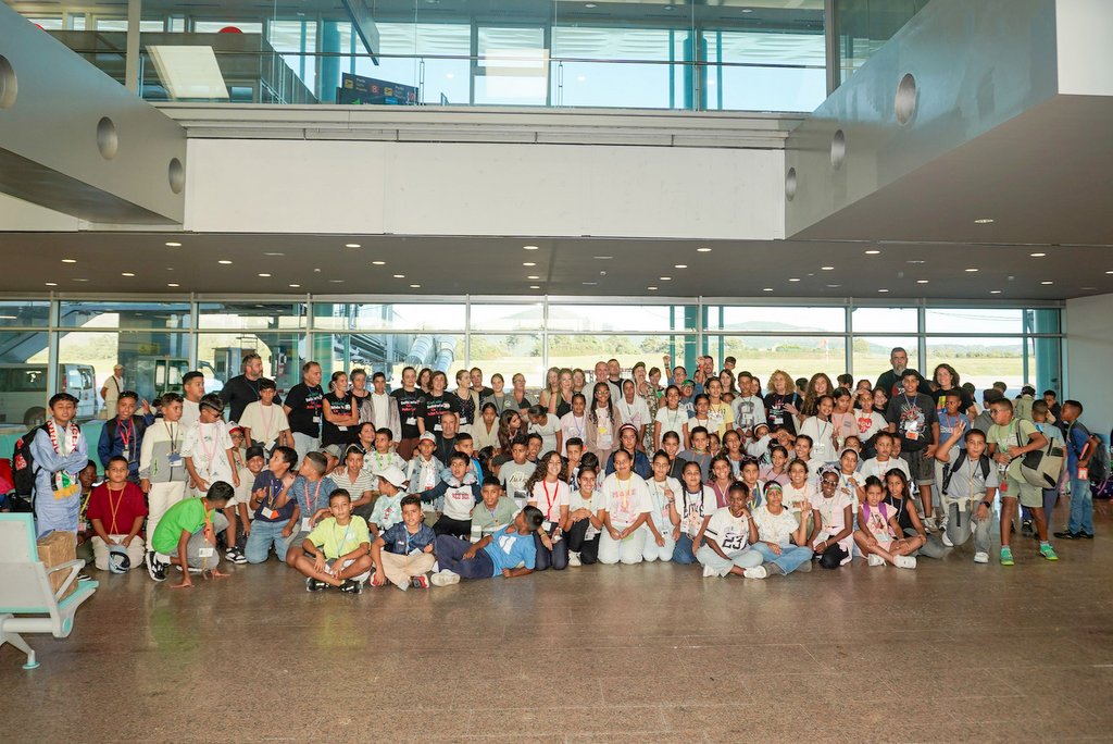 2026-09-07 – 20260907 Alfredo Silva Sergas despedida neno saharauis2